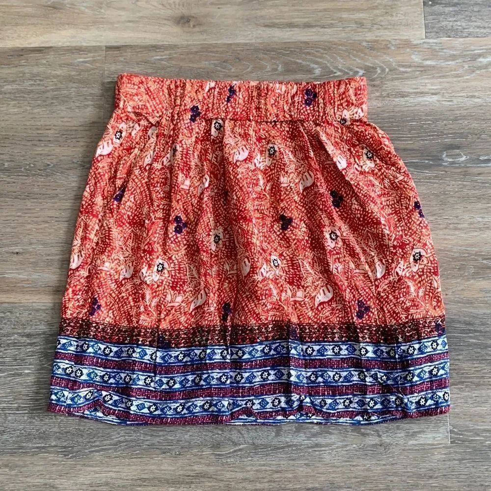 Cabi Bella Batik skirt size small